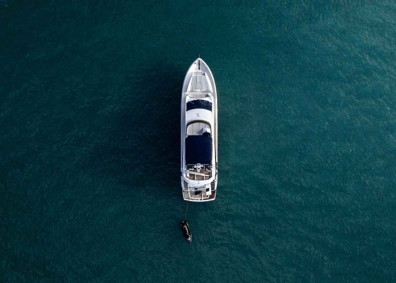 Recevoir un chef privé à bord de son yacht : nos conseils