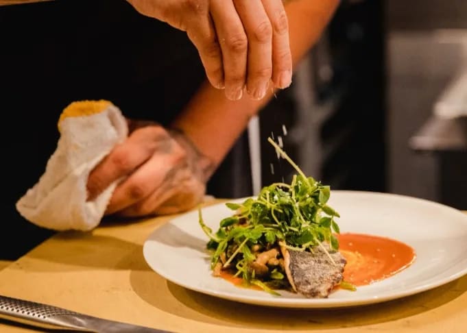 Composer un menu de chef privé au fil des saisons